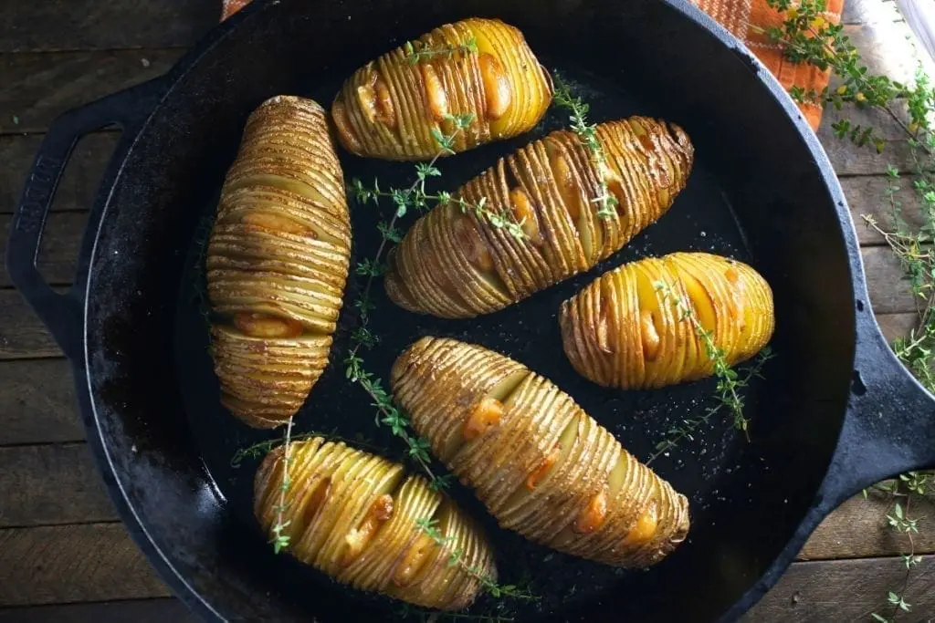 Hasselback Potatoes with Easy Garlic Confit