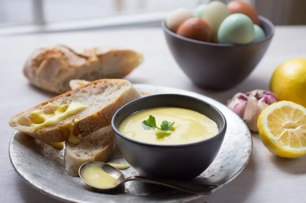 Creamy, Homemade Aioli (Garlicky, Lemony Mayo)