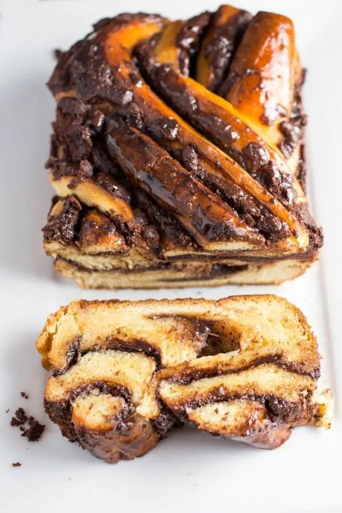 Unbelievably Delicious Chocolate Babka