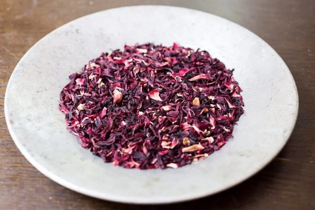 Dried hibiscus flowers