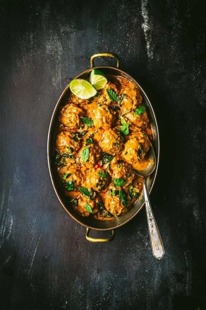 Red Curry Chicken Meatballs