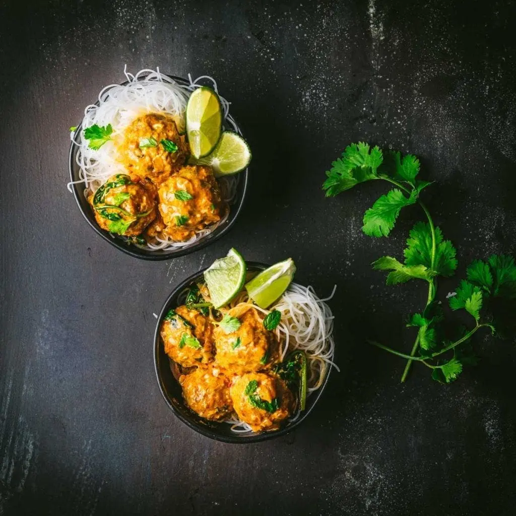 Red Curry Chicken Meatballs