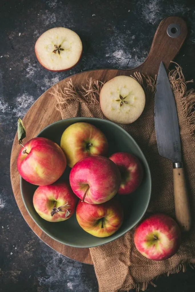 Apples_Still Life