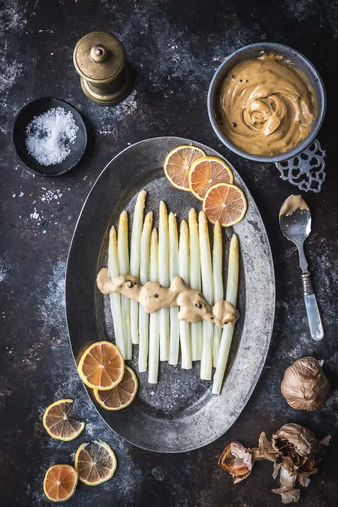 White Asparagus with Black Garlic Aioli