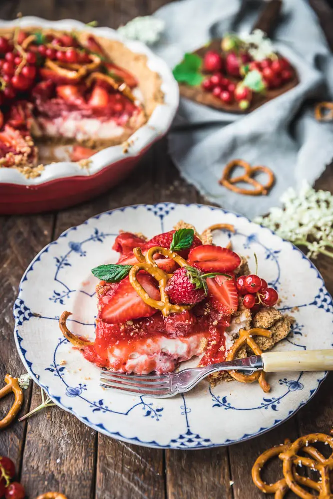 Strawberry Pretzel Pie on a plate