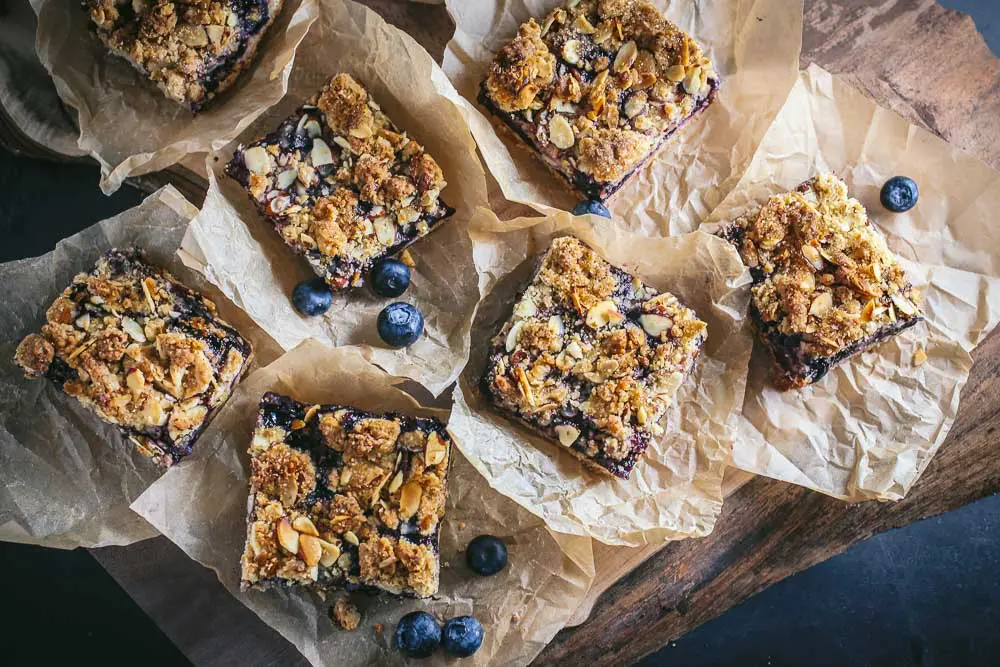 Blueberry, Oat and Almond Crumb Bars