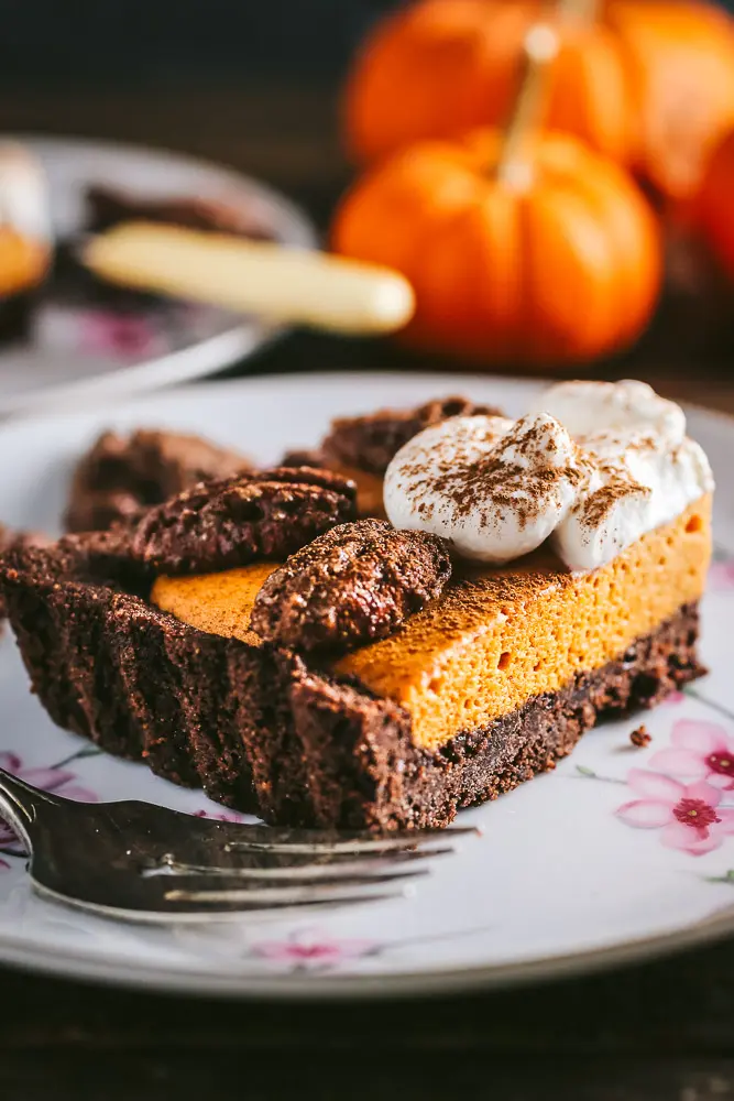 Pumpkin Mousse Pie with Candied Pecans