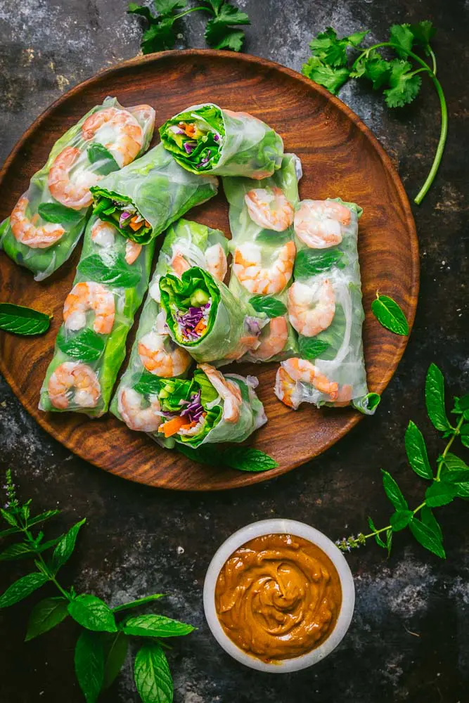 Vietnamese Summer Rolls with Peanut Sauce