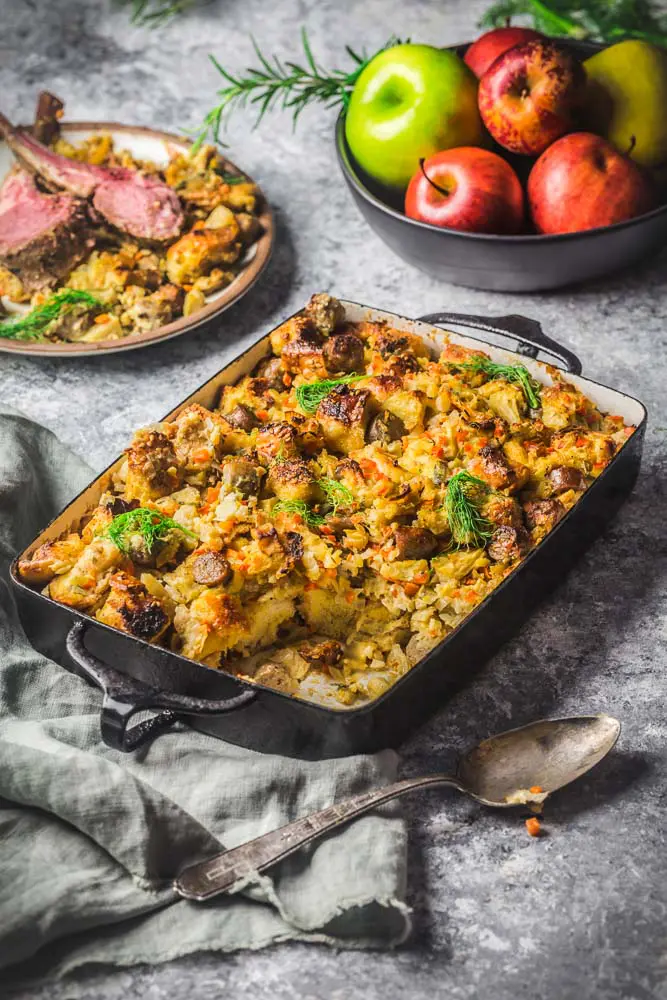 Baked stuffing with Apples, Fennel and Sausage 