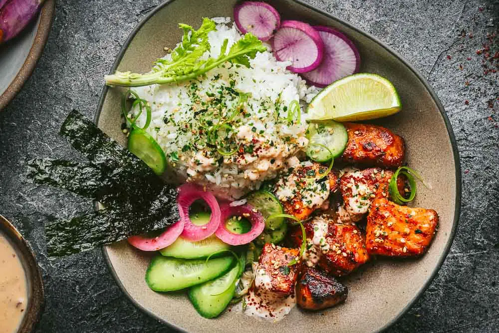 Air fryer salmon bites