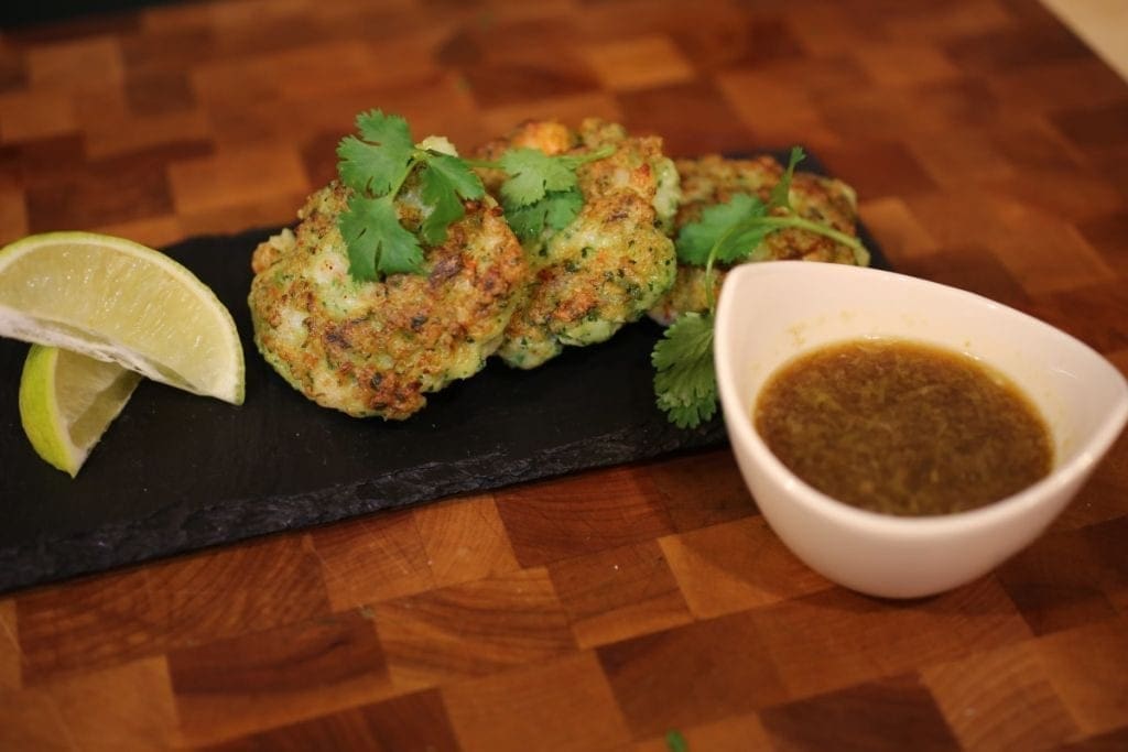 Vietnamese dipping sauce with shrimp cakes