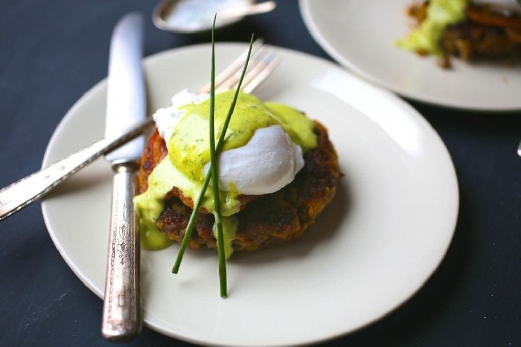 Stuffing Cakes with Poached Eggs and Chive Hollandaise