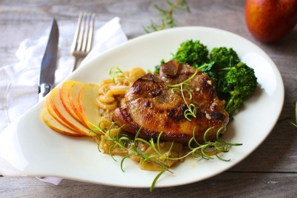 Pan-Seared Pork Chops with Apples and Onions