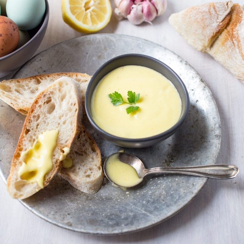 Creamy, Homemade Aïoli (Garlicky, Lemony Mayo)