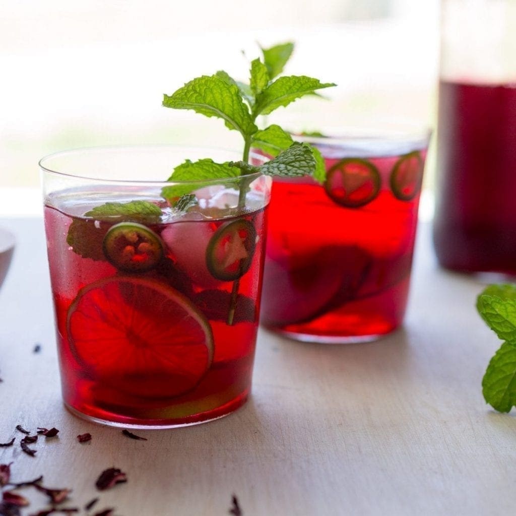 Hibiscus Cocktail with Mint and Jalapeño