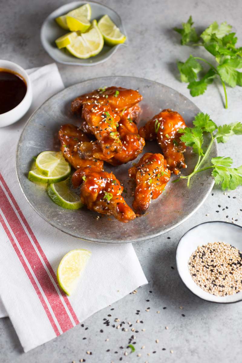 Crispy Wings - Oven Fried with Sriracha and Honey - Nerds with Knives