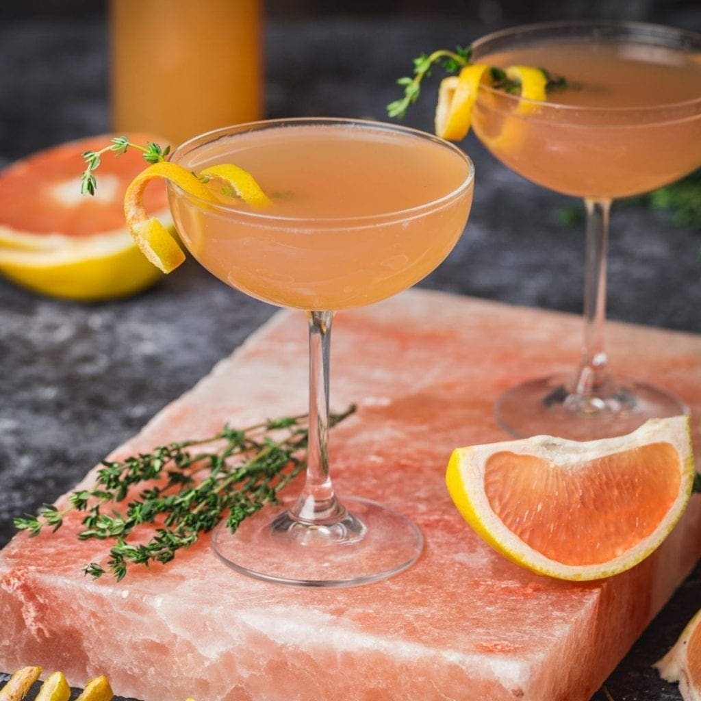Grapefruit and Thyme Cocktail