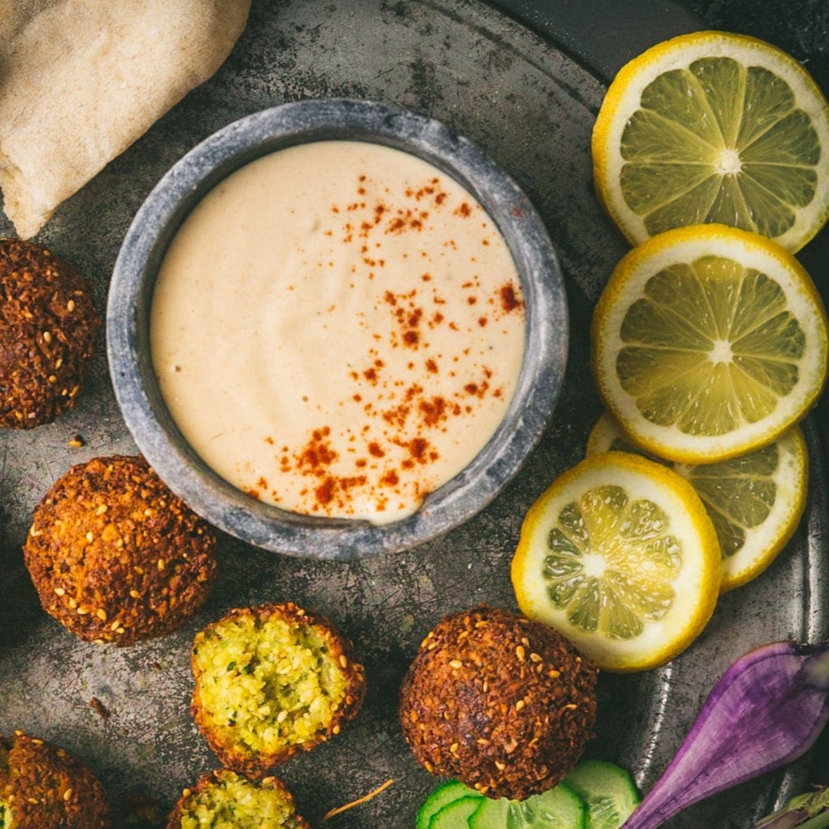 Tahini Sauce With Lemon and Garlic
