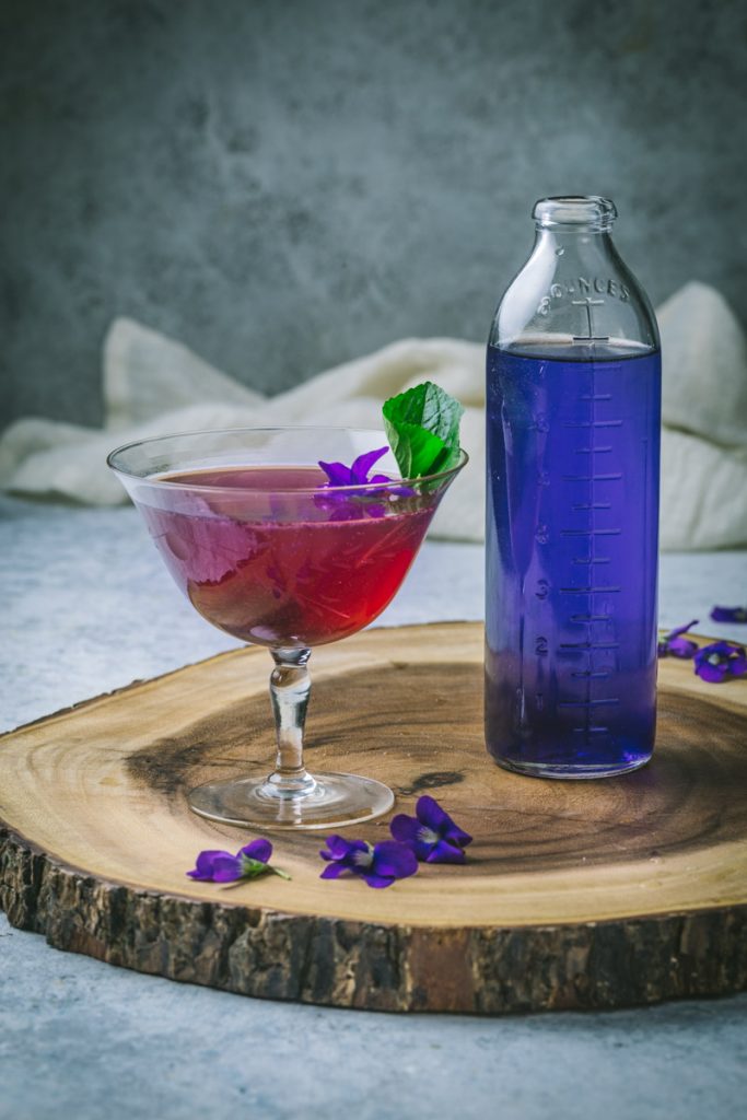 Aviation Cocoktail with Violet Syrup