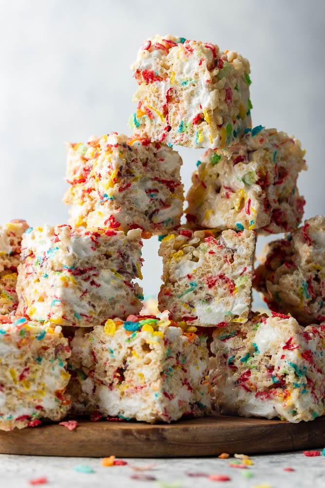 A stack of rice krispie treats