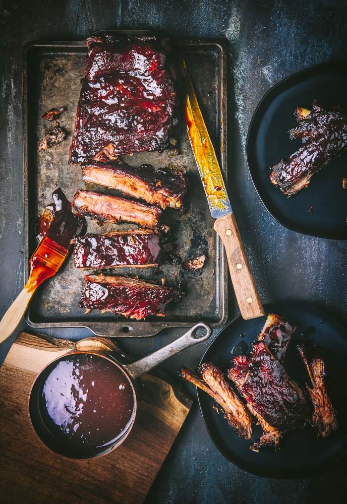 Glazed barbecued pork ribs 